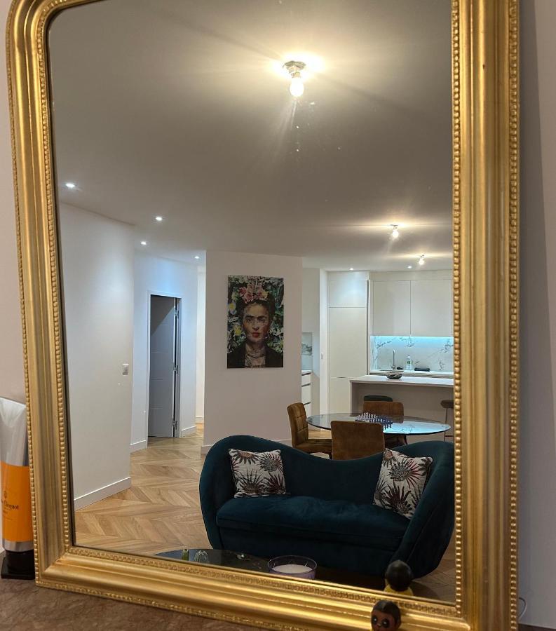 Bel Appartement Avec Parking Au Coeur De Reims Buitenkant foto