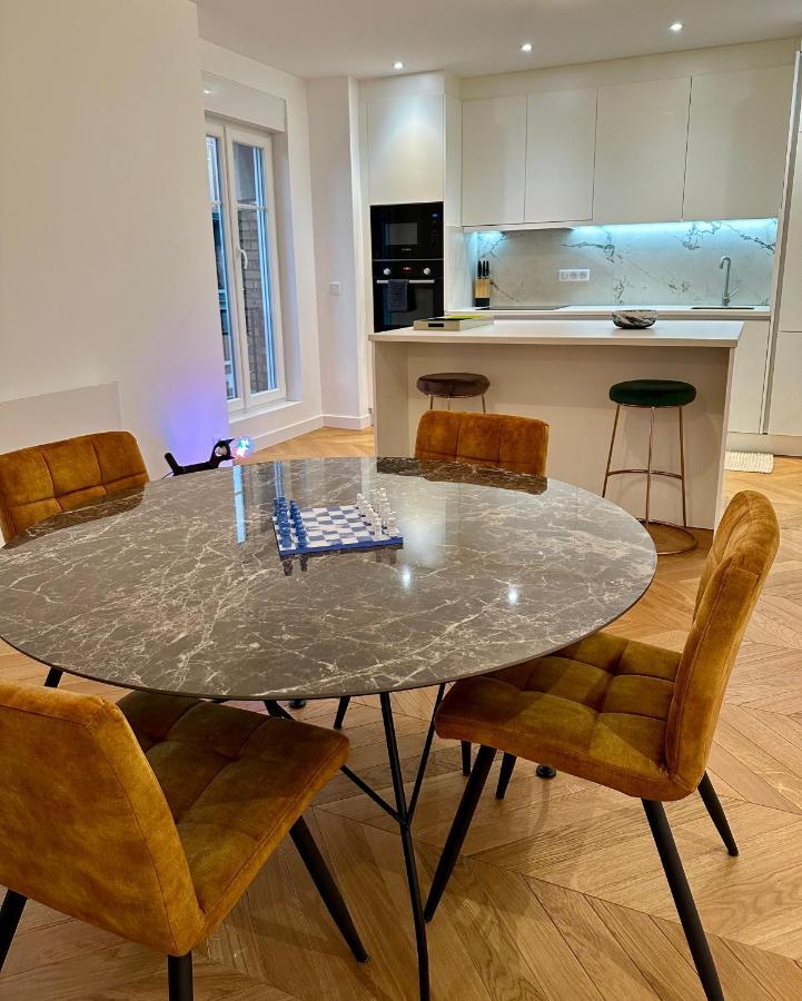 Bel Appartement Avec Parking Au Coeur De Reims Buitenkant foto